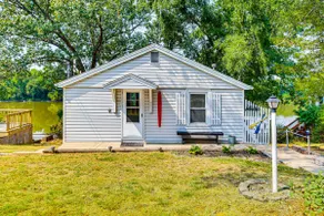 Lakefront Cabin w/ Patio in Havana! - Image 2
