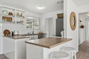 Percy's Place - Waterfront, Pet & Family-friendly - Image 3