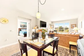 Seaside Waterfront condo - Image 5