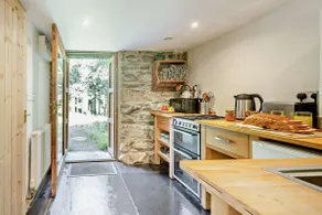 1 Bed in Brithdir oc-w30045 - Image 3