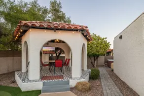 Moon Valley Manor - Image 4