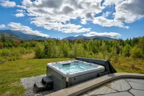 LUX Home with Breathtaking Views - Image 5