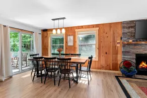 Luxe Lodge in the Woods! With Sauna & Hot tub - Image 3
