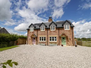 Lavender Cottage - Image 2