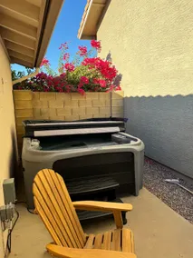 Cozy house with hot tub - Image 3
