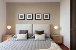 Prime spot, American style - Image 3