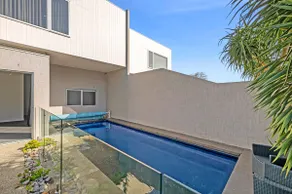 Sea Panorama on The Parade with pool - Image 5