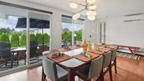 Chic Mid-Century Modern Retreat: Steps from Beach - Image 3