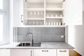 Next to KitKat! Huge 130sqm Apt in vibrant Mitte - Image 4