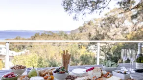 Ocean Views, Easy Walk To Beach and Bouddi National Park - Image 2