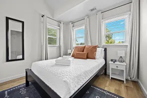3BR Derby Home | Minutes Walk to Churchill Downs! - Image 5