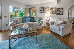 Bolton Beach House|8 beds|Hot Tub|Lake Access|Pets - Image 3