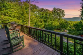 Bolton Landing Compound|18 Beds|Hot Tub|Dock Slip| - Image 2