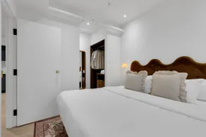 Mercer- 3Beds King Ensuite- Free Parking - Image 5
