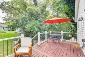 Historic Home w Deck in Downtown Milton - Image 3