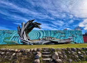 Victorian Riverview Retreat Walk to LCSC - Image 2