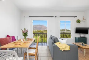 Summerville Beach Loft - Image 4