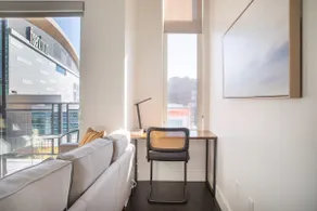 Modern Studio Apt with Rooftop, Gym, and Parking - Image 4