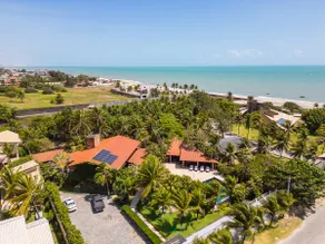 Mansão Santa Rita: Beachfront Villa with Pool - Image 4