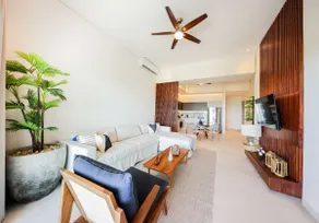 PH Nutria: Terrace, Jacuzzi & Shared Pool - Image 2