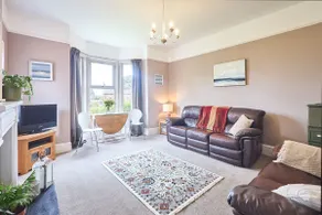 Host & Stay - The Beeches - Image 2