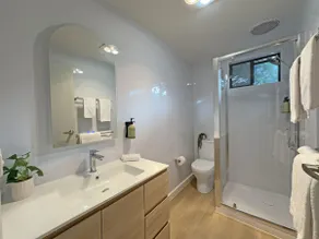 Superior Unit (2BR) - 4B - Image 3