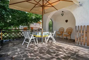 Familienfreundliches Ferienhaus mit Garten, Grill und Terrasse | Bergblick | Haustiere sind willkommen - Image 2