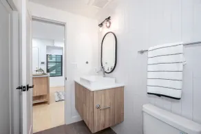 1 BR Luxury Terrace Condo - Image 4