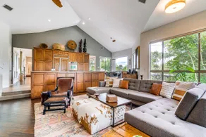 7 Mi to Zilker Park: Oasis w/ Pool & Patio - Image 5