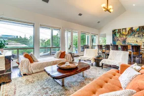 7 Mi to Zilker Park: Oasis w/ Pool & Patio - Image 2