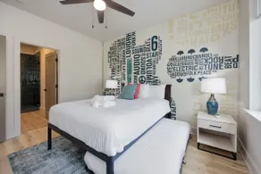 Hey, Nashville! Gorgeous Townhome - 4BD/4.5BTH - Image 5