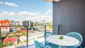 2 Bedroom Balcony Apartment @ Annexe Apartments - Image 5
