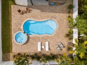Beachside Charm Pool Spa & 3-Min Walk to Shore - Image 2