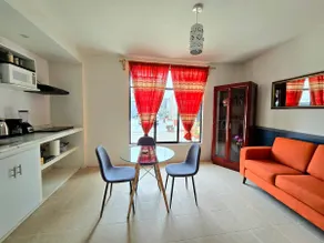 Cozy Apt in Trendy Jalatlaco Barrio with Balcony - Image 2
