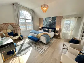 River View, walk to town,Newly renovated, Spacious - Image 4