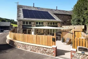 Woodpeckers - Stylish luxury property with hot tub - Image 4