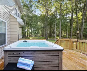 Spacious Family Retreat | Game Room+Hot Tub+Sauna - Image 4