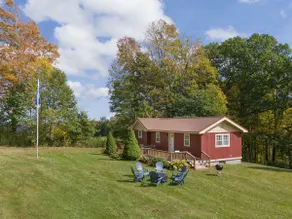 Turkey Hill -Large Yard!*9Mi.toHOF*Beautiful Views - Image 3