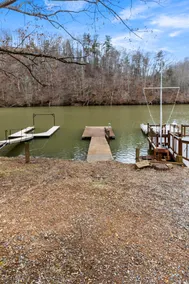 ”The Trading Post” Claytor Lake WaterFront & Dock - Image 4