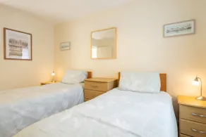 Host & Stay - No 12 - Image 4