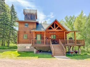 Eagles Nest: An awe-inspiring log home in Tofte,MN - Image 2