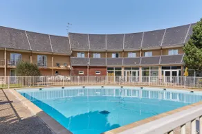 Familienfreundliches gemütliches Apartment mit Terrasse, Grill und beheiztem Pool - Image 3