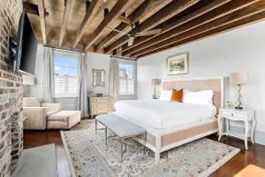 The Rhythm | Charming 1BR in Prime Location! - Image 5