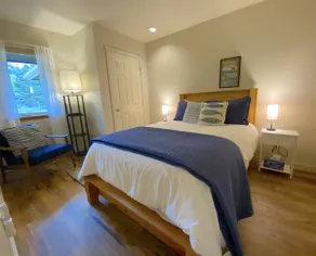 North Shore Retreat: Beach access, Tennis Court - Image 4