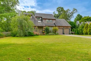 Pet-friendly Apt w/ Hot Tub Near the Hamptons! - Image 2