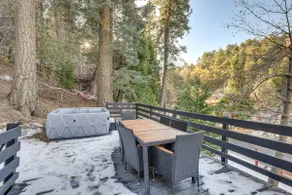 Lake Arrowhead Hideaway w/ Deck & Hot Tub - Image 3