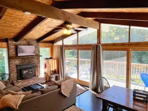 Pet Friendly Ski House, Game Rm, 4 Mins to Mt Snow - Image 2