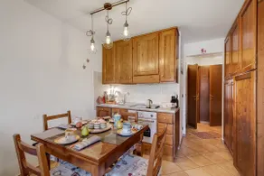 Wolf & Deer Apartment Ski-In Ski-Out 250m - Happy Rentals - Image 4