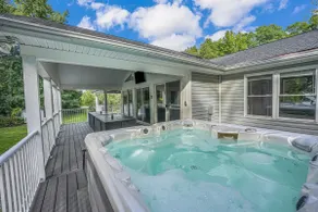Relaxing Lakefront Retreat Pvt Side of Lake Anna - Image 4