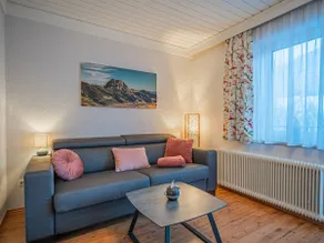 Quiet apartment with large balcony. - Image 3